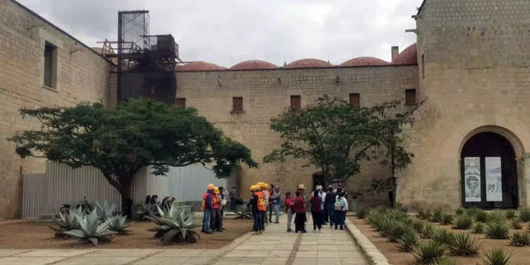 Foto: Jesús Santiago // Entre los inmuebles o monumentos históricos en los que aún está en proceso la restauración se cuenta el templo de Santo Domingo de Guzmán.
