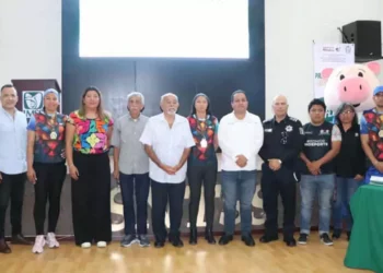 Fotos: Leobardo García Reyes // El 16 de noviembre se realizará la Carrera IMSS Monte Albán.