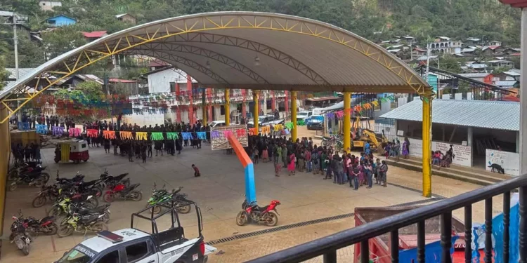 El conflicto agrario entre Santiago Amoltepec y Santa María Zaniza mantiene sin clases a miles de estudiantes de ambas comunidades