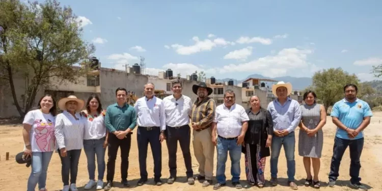 Con 39 votos a favor, los legisladores aprobaron la desincorporación del inmueble que tiene una superficie declarada de 7 mil 145.54 metros cuadrados.