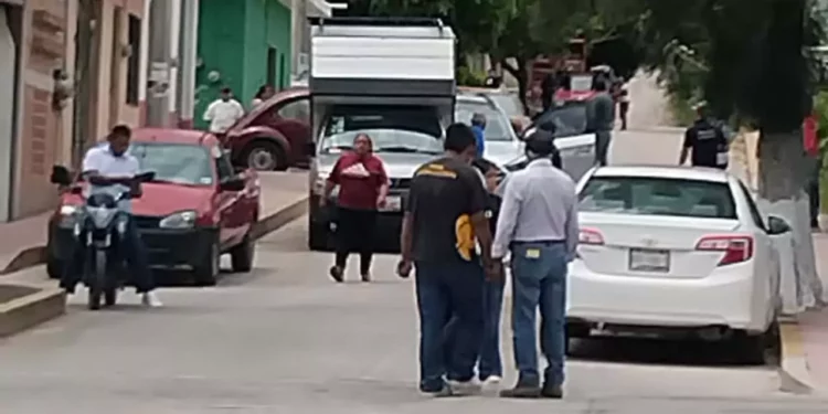El hombre asesinado fue identificado como F. R. G., alias “El Centenario”.