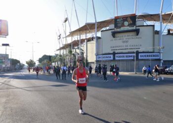 Foto: Leobardo García Reyes // En la agencia Dolores, se prepara su justa pedestre.