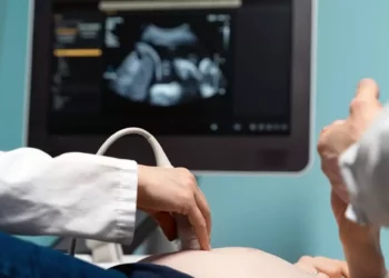 El sector salud señaló la importancia de que las mujeres acudan a su control prenatal y atender cualquier signo de alarma.