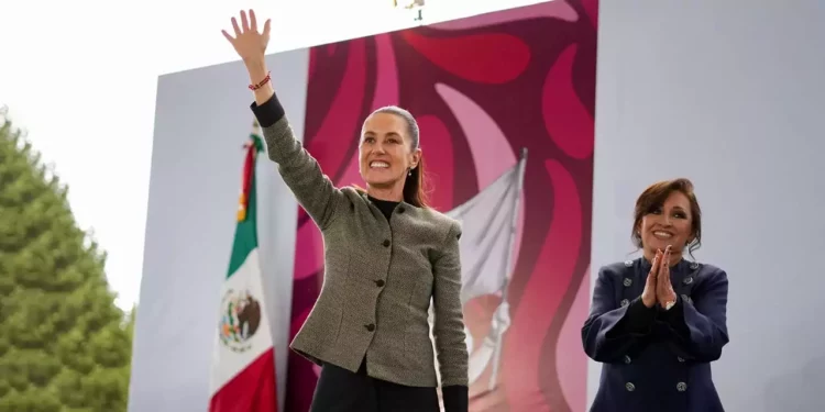 Foto: Presidencia de la República // La presidenta Claudia Sheinbaum anunció que el domingo 5 de octubre, en el Zócalo de la Ciudad de México, cerrará su gira nacional de rendición de cuentas.