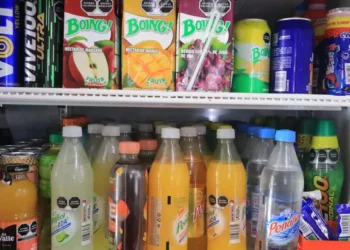 Foto: Adrián Gaytán // Recomiendan moderar el consumo de alimentos con alto contenido de azúcares, grasas saturadas, trans y sodio, así como refrescos.