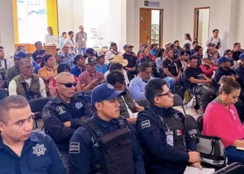 Autoridades municipales participaron en la jornada de capacitación.