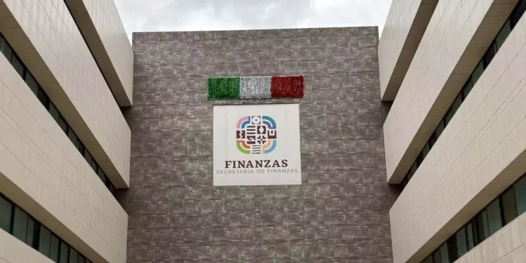 Foto: SEFIN // El gobierno de Oaxaca a través de la Secretaría de Finanzas (Sefin), entregó en el congreso local la Estructura Programática para la formulación del Presupuesto de Egresos y Ley de Ingresos para el Ejercicio Fiscal.