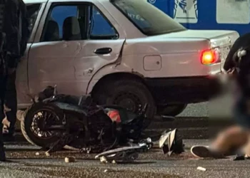 Atendieron a lesionadas en colisión.