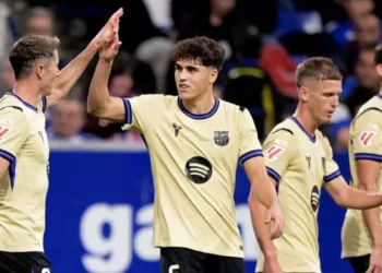 El Barcelona gana 3-1 al Real Oviedo y asecha la cima de LaLiga