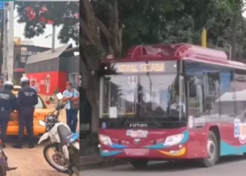 ¡Estacionarse en el carril del BinniBus podría costarte hasta 17 mil pesos!