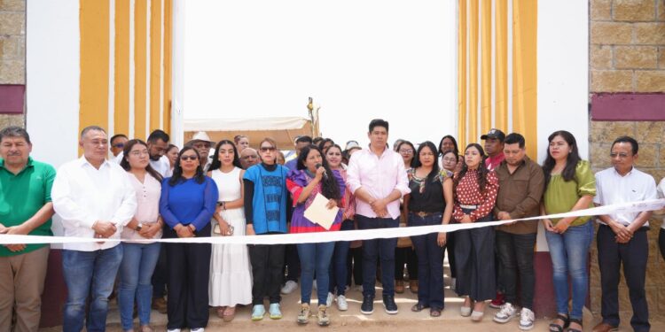 Amplían panteón Monte Albán en Xoxocotlán, beneficiará a miles de habitantes