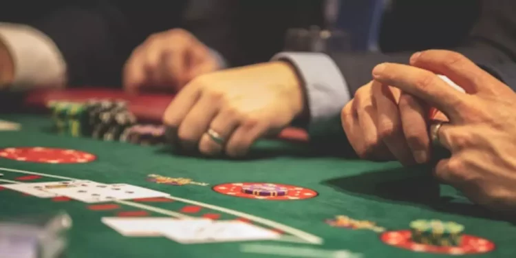 Apuestas paralelas de Blackjack: ¿Valen la pena el riesgo?
