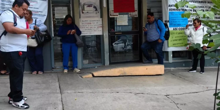 Sofocan protesta en el ISSSTE; entregan igual cifra de 17 plazas que a la S-22