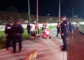 El menor salió acompañado de su familia alrededor de las 20:38 horas