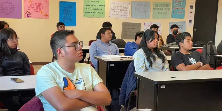 El Tec de Teposcolula se sumó al Día Naranja con actividades de sensibilización en contra de la violencia de género.