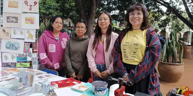 Fotos: Lisbeth Mejía Reyes // El colectivo reúne a aproximadamente 10 mujeres artistas de diferentes edades.