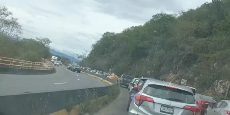 Caos por el acto de Sheinbaum; bloqueo de calles, movilizaciones
