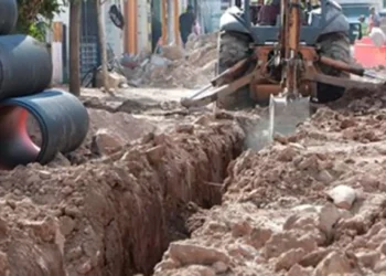 Foto: ilustrativa // Las convocatorias son para la "construcción de red de atarjeas de drenaje sanitario en colonia los Ángeles", en la agencia Pueblo Nuevo y para la "rehabilitación de colector sanitario y drenaje pluvial en Avenida de la Campiña, agencia de policía de Candiani".
