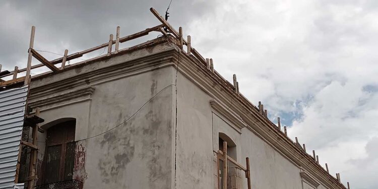 Los permisos y licencias se tienen que tramitar tanto para trabajos en interiores, exteriores y niveles superiores.