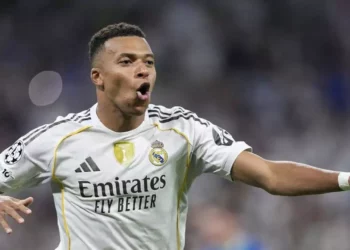 Real Madrid Golea 5-0 al Kairat con Hat-Trick de Mbappé en la Champions League