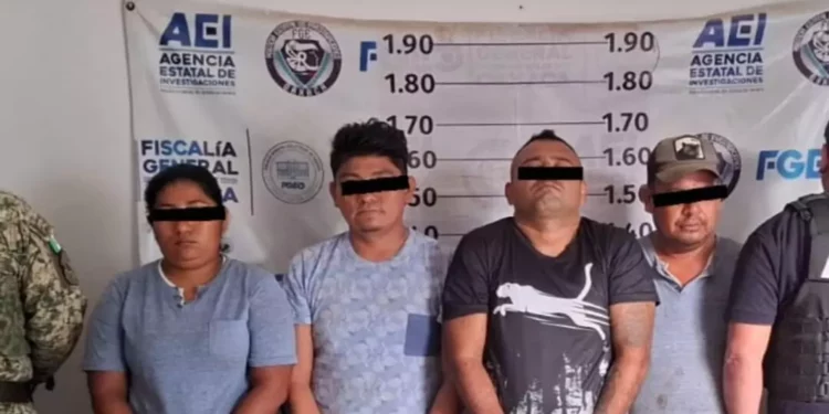 Sospechoso encuentro en la Transístmica termina con cuatro detenidos y droga asegurada