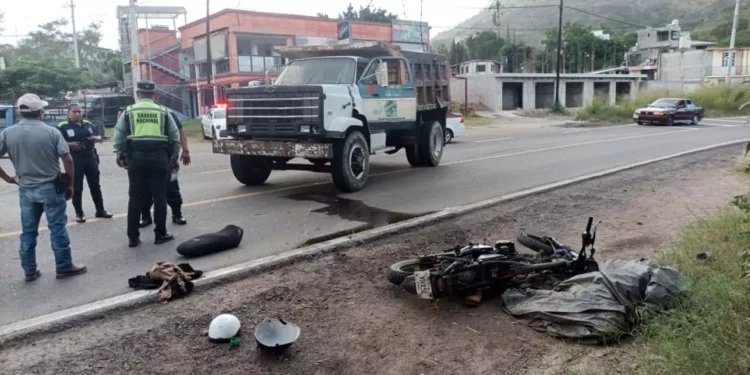 Un hombre de 43 años de edad perdió la vida en un hospital debido a la gravedad de las lesiones.