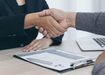 ¿Vacaciones solidarias? Morena propone reforma laboral para apoyar a compañeros
