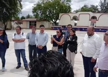 Once días después, inician ciclo escolar en secundaria de Huajuapan