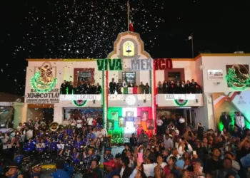 Vive Xoxocotlán histórica noche del 215 aniversario del Grito de Independencia