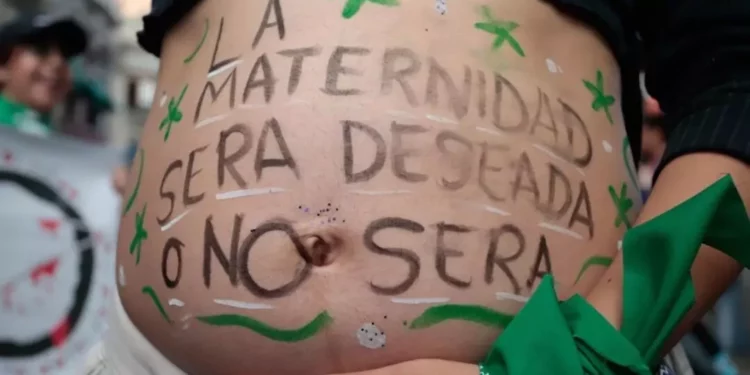 Criminalización del aborto persiste en México pese a avances legales