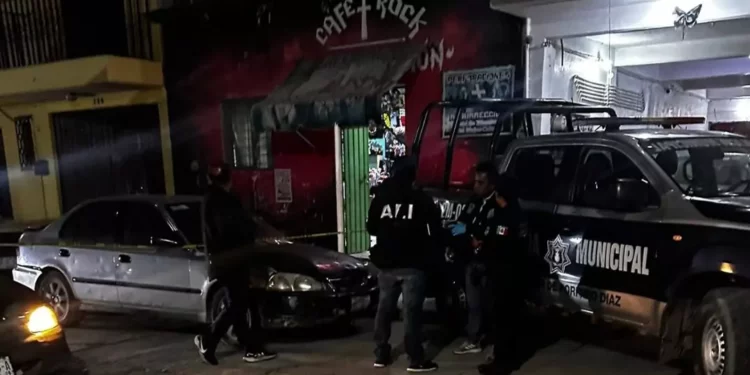 ¡Atentado en pleno centro de Miahuatlán! comerciante gravemente herido en un ataque armado