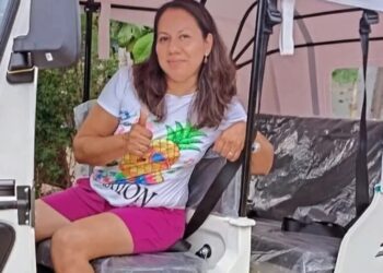 Una madre, un motocarro y diez amenazas: ¿quién manda en las calles de San Francisco del Mar?