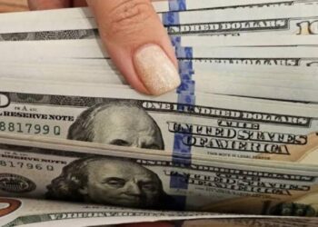 Dólar inicia septiembre en 18.60 pesos; peso se mantiene fuerte