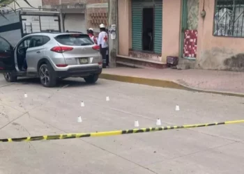 ¡Ejecutado en camioneta! Aque armado sacude a Huajuapan; víctima sería un agente federal
