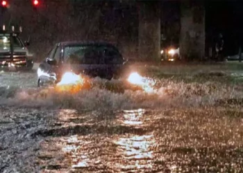 Anticipan fuertes lluvias para la madrugada en Istmo y Cuenca