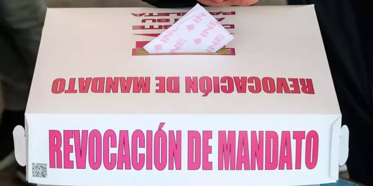Foto: internet – ilustrativa // Tras la aprobación de las reformas a la Ley de Revocación de Mandato en el congreso local, ya se encuentran definidas las fechas de la primera y segunda fase de este proceso.