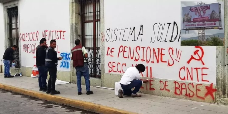 “¡Claudia, mentiste!”: Sección 22 estalla en Oaxaca previo a visita presidencial