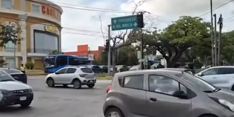 Los habitantes se sorprendieron cuando, poco después de las 14:00 horas se suspendió la energía eléctrica.