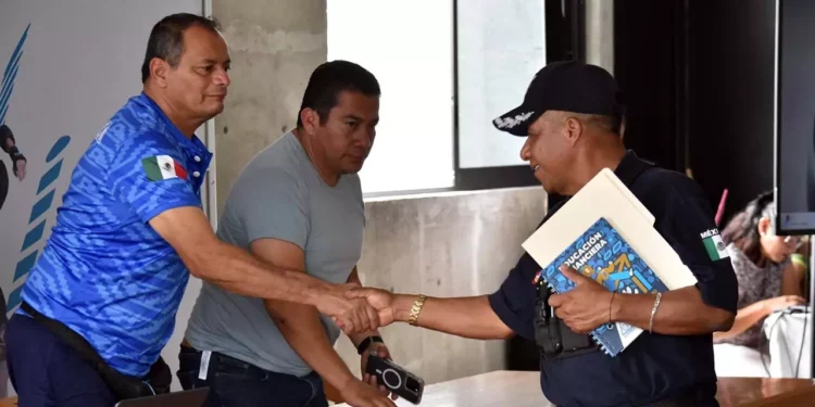 Autoridades se coordinan rumbo al desfile del 20 de Noviembre.