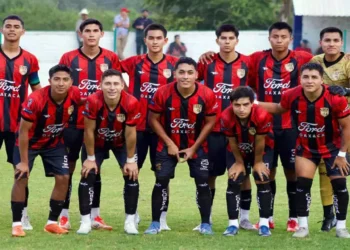 Dragones de Oaxaca se mantienen segundos.