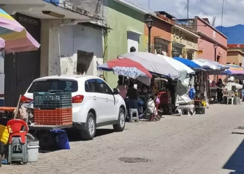 El mayor costo del empleo formal tras la reforma laboral estimulará el aumento del empleo informal, según empresarios.