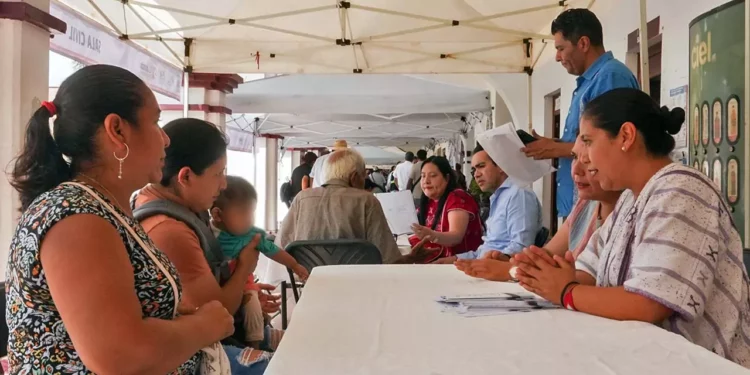 El programa Justicia más cerca de ti recorrerá las regiones de la Mixteca, Istmo, Cuenca del Papaloapan, Sierra Juárez, Sierra Sur, Sierra de Flores Magón y Valles Centrales