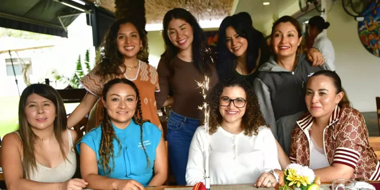 Fotos: Rubén Morales // Las asistentes disfrutaron de un delicioso desayuno y un ambiente de alegría.