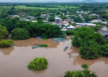 Foto: cortesía // Los ríos Ostuta y Malatengo alcanzaron su máximo nivel, generando inundaciones en algunas comunidades.