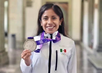 Mariel Salazar se encuentra como candidata al PED.