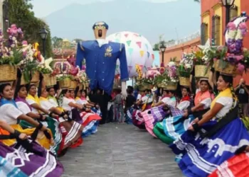 Las calendas tradicionales ponen de manifiesto el tejido social de la comunidad