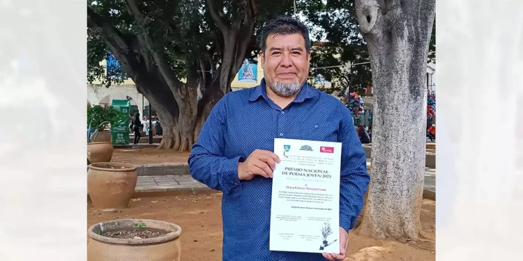 Foto: Lisbeth Mejía Reyes // Alejandro Aparicio Morales, editor y poeta cuyo nombre lleva el premio.