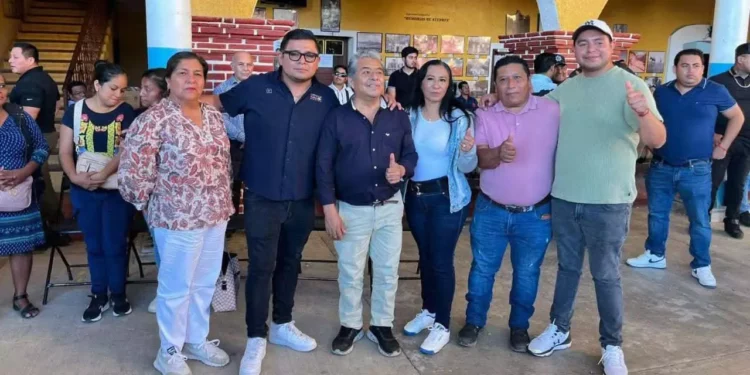 Foto: Redes sociales // Juan Justino López Torres se reeligió en Santa María Atzompa, municipio en donde se ha incrementado la inseguridad.