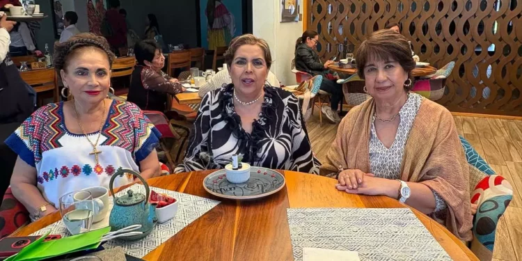 Foto: Rubén Morales // Judith Liñán de Díaz celebró su cumpleaños con un cálido desayuno en compañía de sus amigas.
