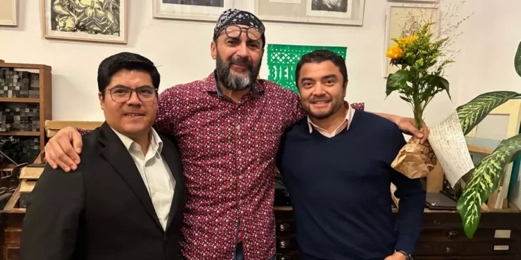 La exposición celebra la conexión entre Oaxaca y Berlín, y rinde tributo a la vida, la muerte y las amistades que nacen del arte.